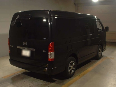 TOYOTA HIACE WAGON