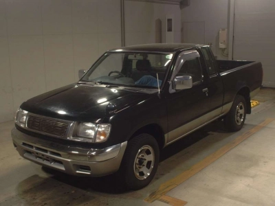 NISSAN DATSUN