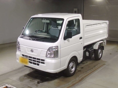 NISSAN NT100 CLIPPER