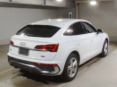 AUDI Q5 SPORTBACK