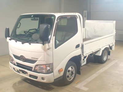 TOYOTA DYNA TRUCK
