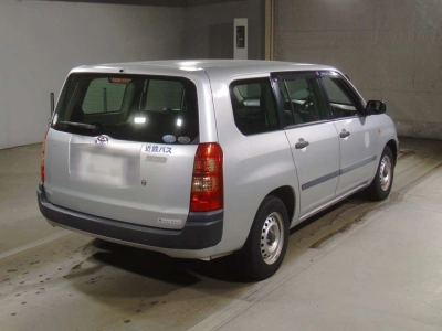 TOYOTA SUCCEED VAN