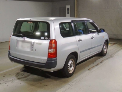 TOYOTA SUCCEED VAN
