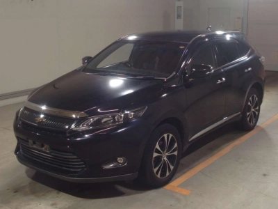 TOYOTA HARRIER