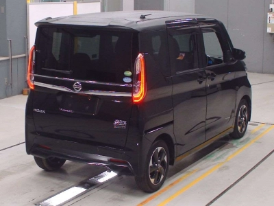 NISSAN ROOX