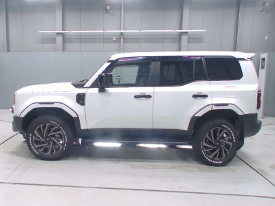TOYOTA LAND CRUISER 250