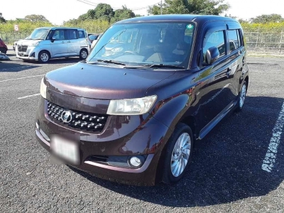 TOYOTA BB