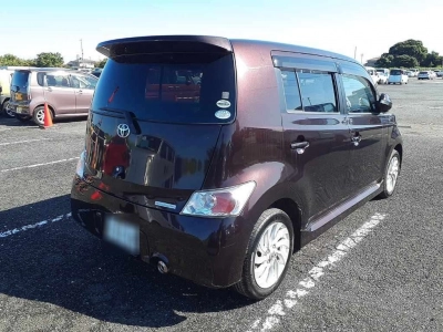 TOYOTA BB