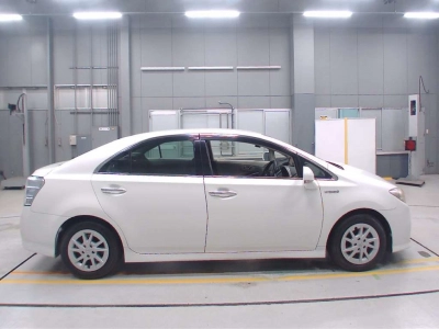 TOYOTA SAI