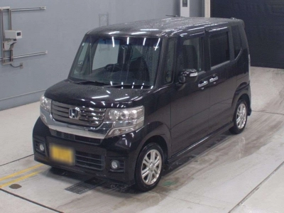 HONDA N BOX CUSTOM