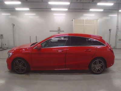 MERCEDES BENZ CLA SHOOTING BRAKE