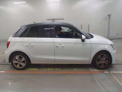 AUDI A1 SPORTBACK
