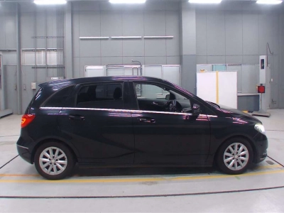 MERCEDES BENZ B CLASS