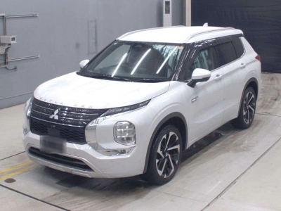 MITSUBISHI OUTLANDER PHEV