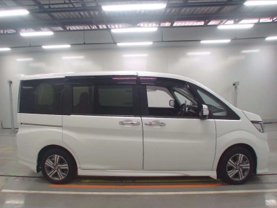 HONDA STEPWGN SPADA