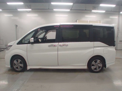 HONDA STEPWGN SPADA