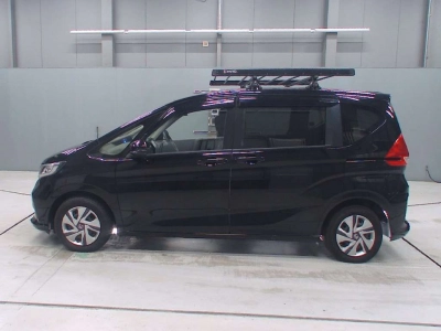 HONDA FREED + HYBRID