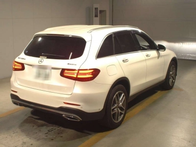 MERCEDES BENZ GLC