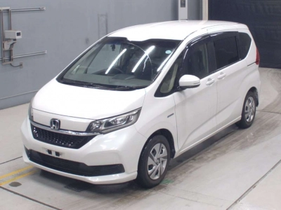 HONDA FREED + HYBRID