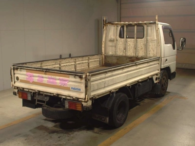 MAZDA TITAN TRUCK