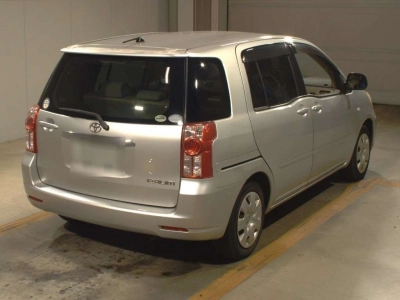 TOYOTA RAUM