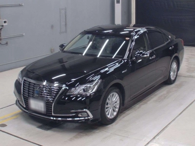 TOYOTA CROWN HYBRID