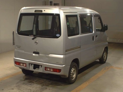 NISSAN NV100 CLIPPER