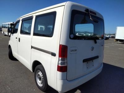 TOYOTA LITE ACE WAGON