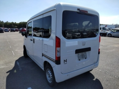 HONDA N-VAN