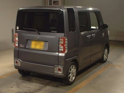 TOYOTA PIXIS MEGA