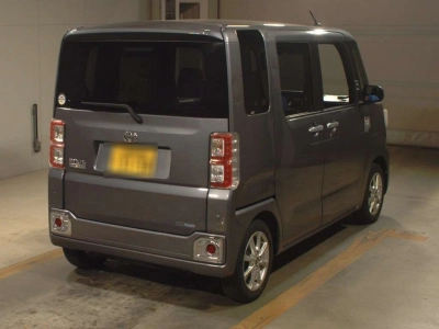 TOYOTA PIXIS MEGA