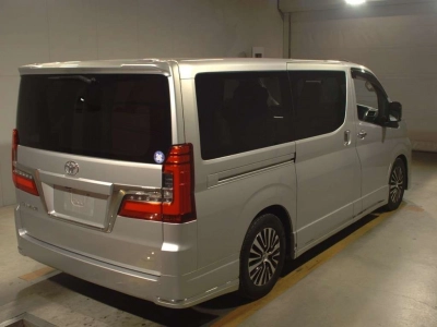 TOYOTA GRANACE