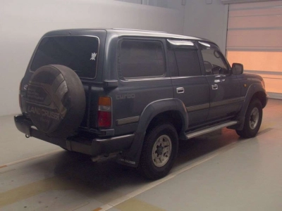 TOYOTA LAND CRUISER 80
