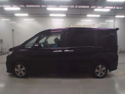 HONDA STEPWGN SPADA