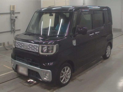 DAIHATSU WAKE