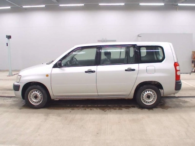 TOYOTA SUCCEED VAN