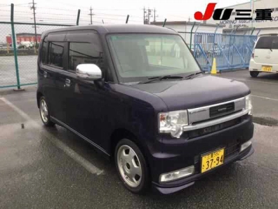 TOYOTA PIXIS SPACE