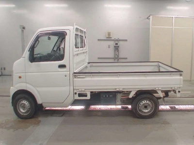 SUZUKI CARRY TRUCK