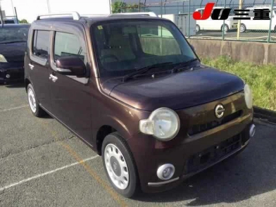DAIHATSU MIRA COCOA