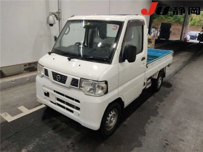NISSAN CLIPPER