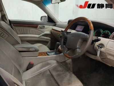 MITSUOKA GALUE II