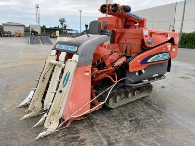 KUBOTA KUBOTA