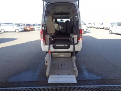 NISSAN CARAVAN