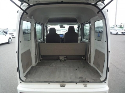 NISSAN NV100 CLIPPER