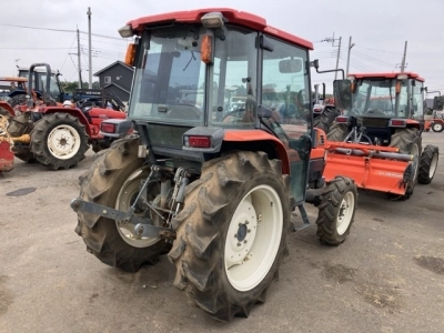 KUBOTA KUBOTA