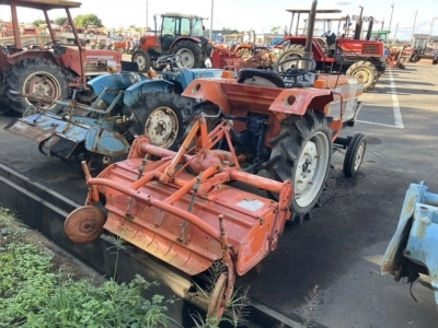 KUBOTA KUBOTA