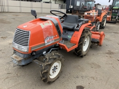 KUBOTA KUBOTA