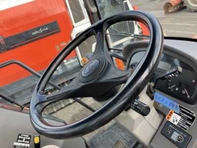 KUBOTA KUBOTA
