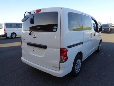 NISSAN NV200 VANETTE VAN