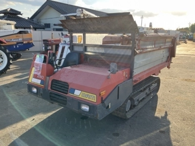 MITSUBISHI DELICA WAGON